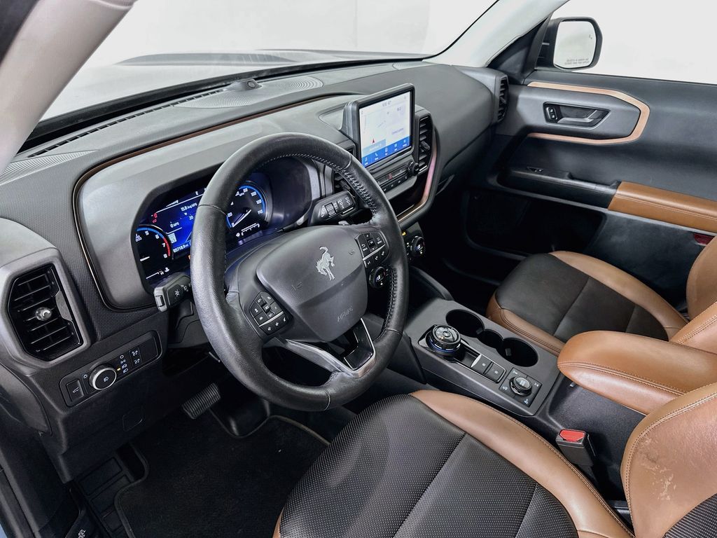 Thumbnail: 2021 Ford Bronco Sport - 9