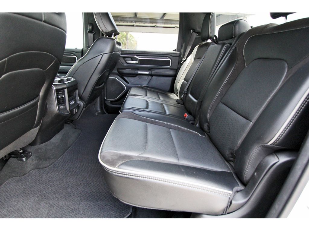 2024 Ram 1500 Laramie - 6