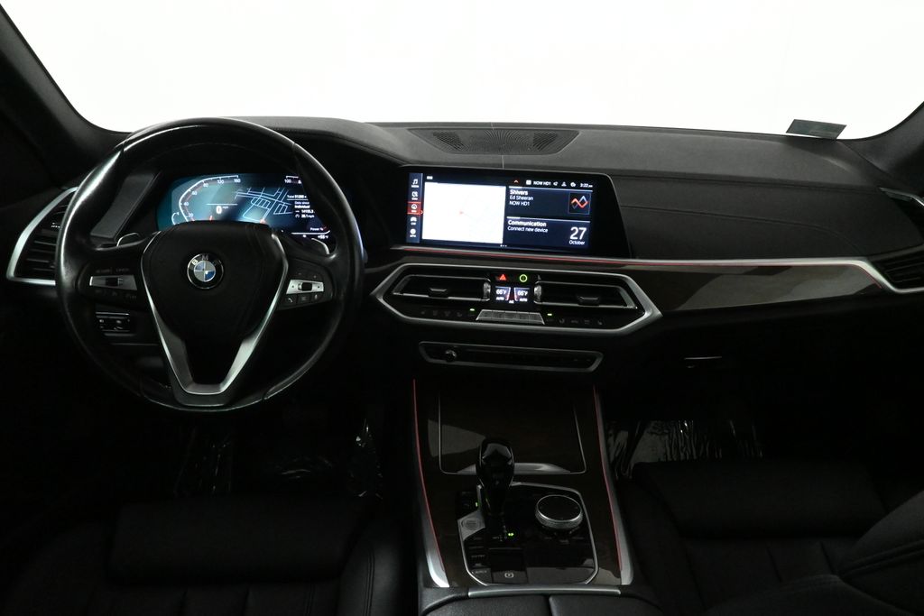 Thumbnail: 2022 BMW X5 - 17