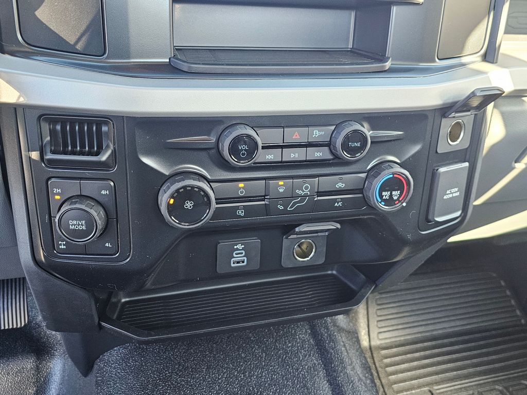 New 2026 Blue Ford XL image 30