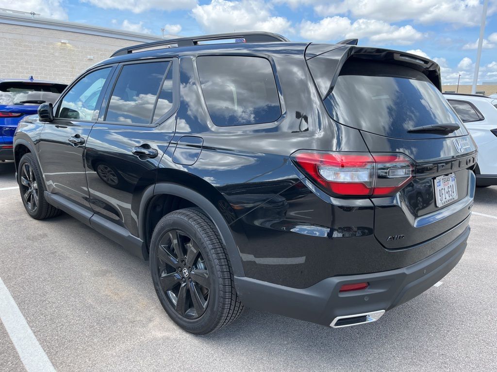 Thumbnail: 2025 Honda Pilot - 4