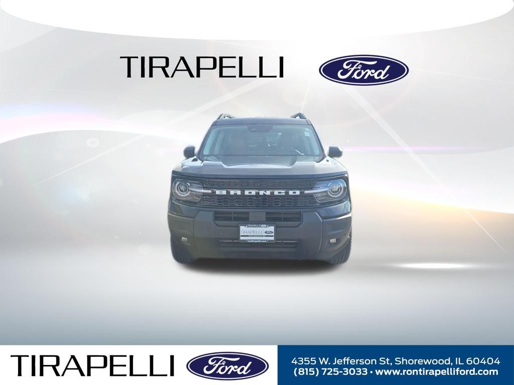 Certified Used 2025 Black Ford Outer Banks image 5