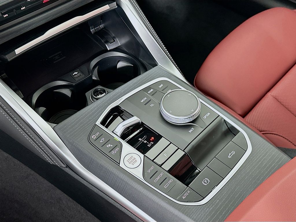 Thumbnail: 2026 BMW 4 Series - 15