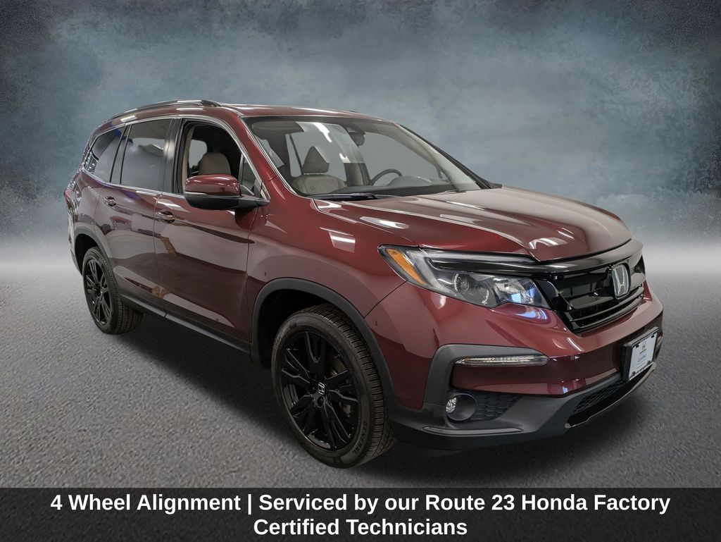 View vehicle photo 3