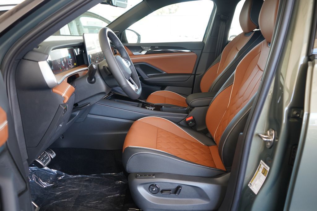 Thumbnail: 2026 Volkswagen Tiguan - 6