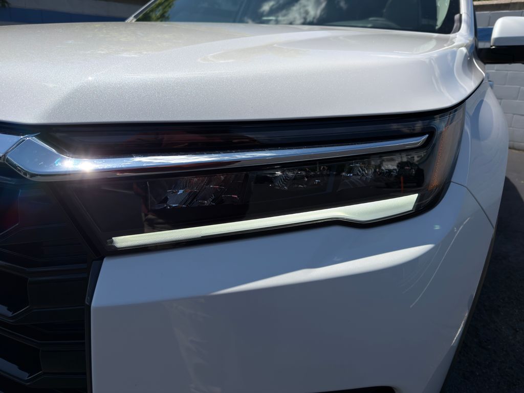 Thumbnail: 2026 Honda Pilot - 9