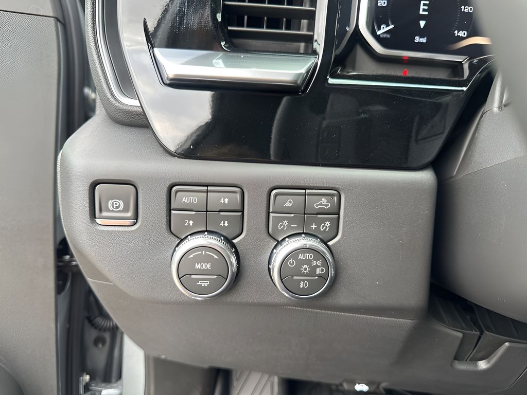 New 2026 Silver GMC Elevation image 29