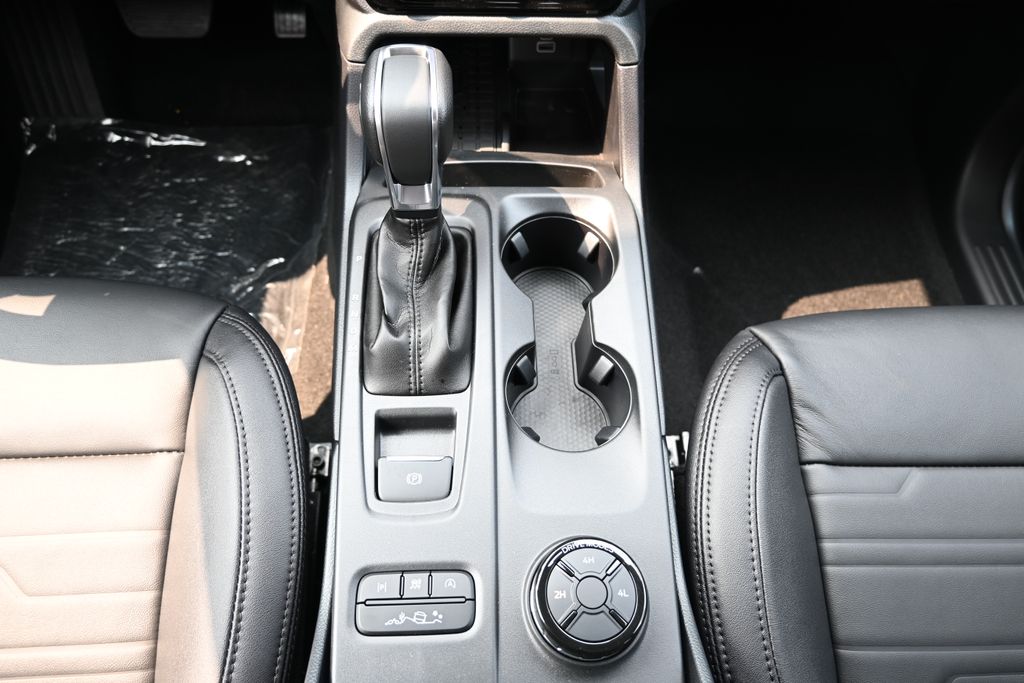 Thumbnail: 2025 Ford Ranger - 10