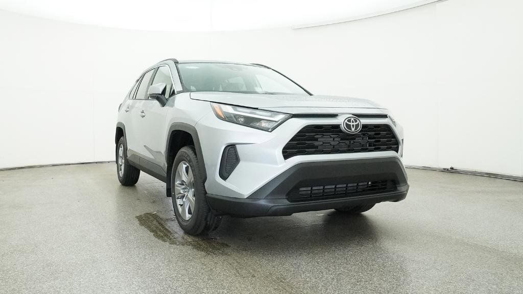 Thumbnail: 2025 Toyota RAV4 - 3