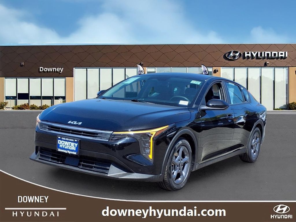 Aurora Black Pearl 2025 Kia K4 LXS FWD Sedan Front-Wheel Drive Continuously Variable Transmission