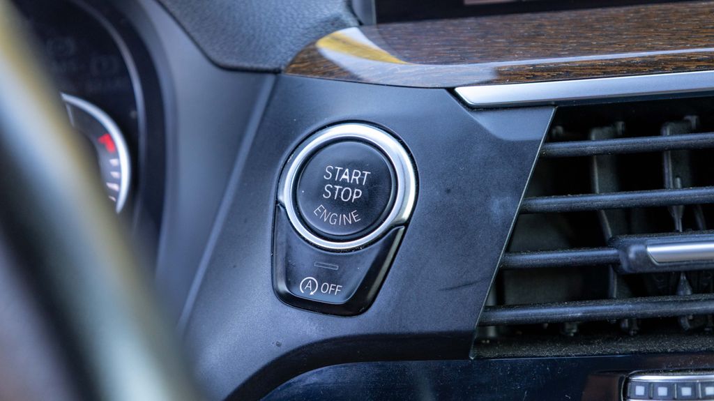 Used 2019 BMW X3 sDrive30i 4D Sport Utility