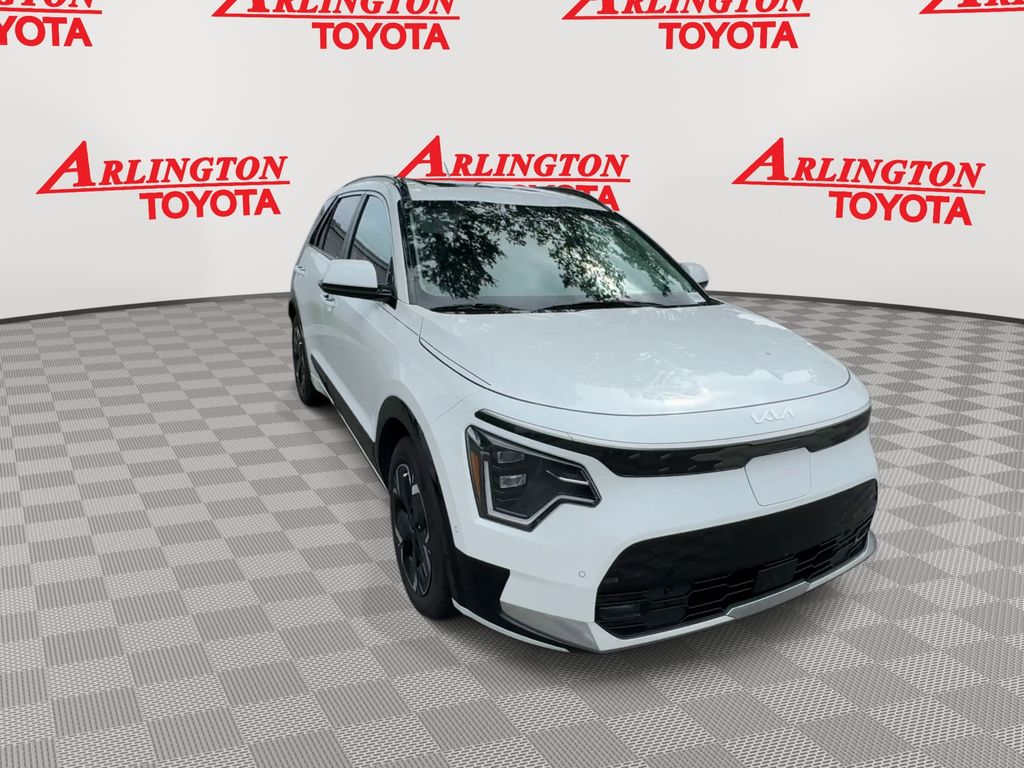 Used 2023 Kia Niro Wave with VIN KNDCT3L12P5029524 for sale in Jacksonville, FL