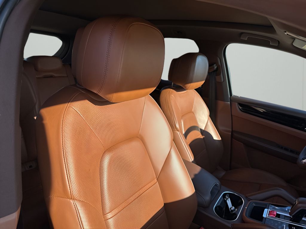 Used Car 2019 Porsche Cayenne  Base For Sale Under $35,000 In Austin, Texas