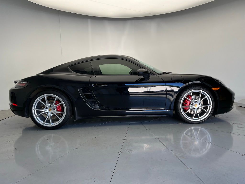 Thumbnail: 2017 Porsche 718 Cayman - 23