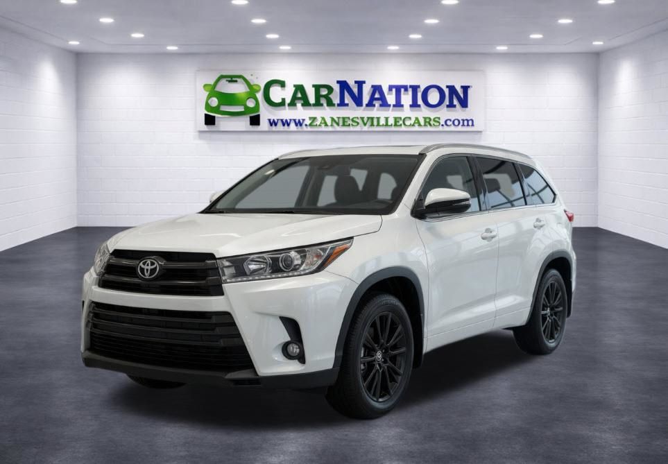 2019 Toyota Highlander SE 4x4 V6's photo