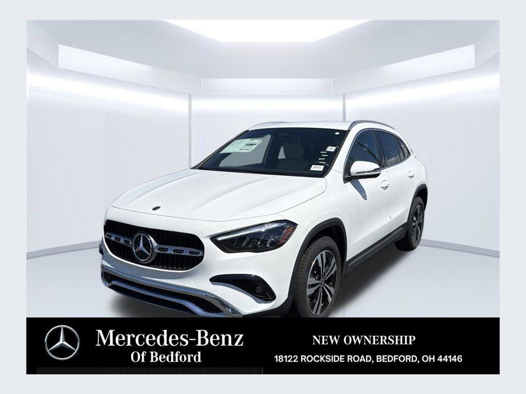 Polar White 2026 Mercedes-Benz GLA SUV / Crossover All-Wheel Drive 8-Speed Dual Clutch