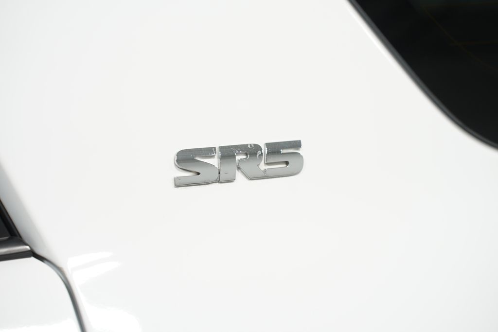 Thumbnail: 2024 Toyota 4Runner - 11