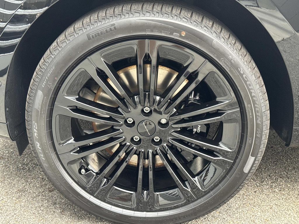 New 2026 Black Land Rover SE image 12