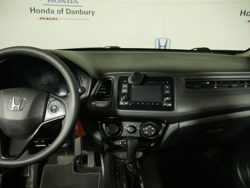 Thumbnail: 2018 Honda HR-V - 13