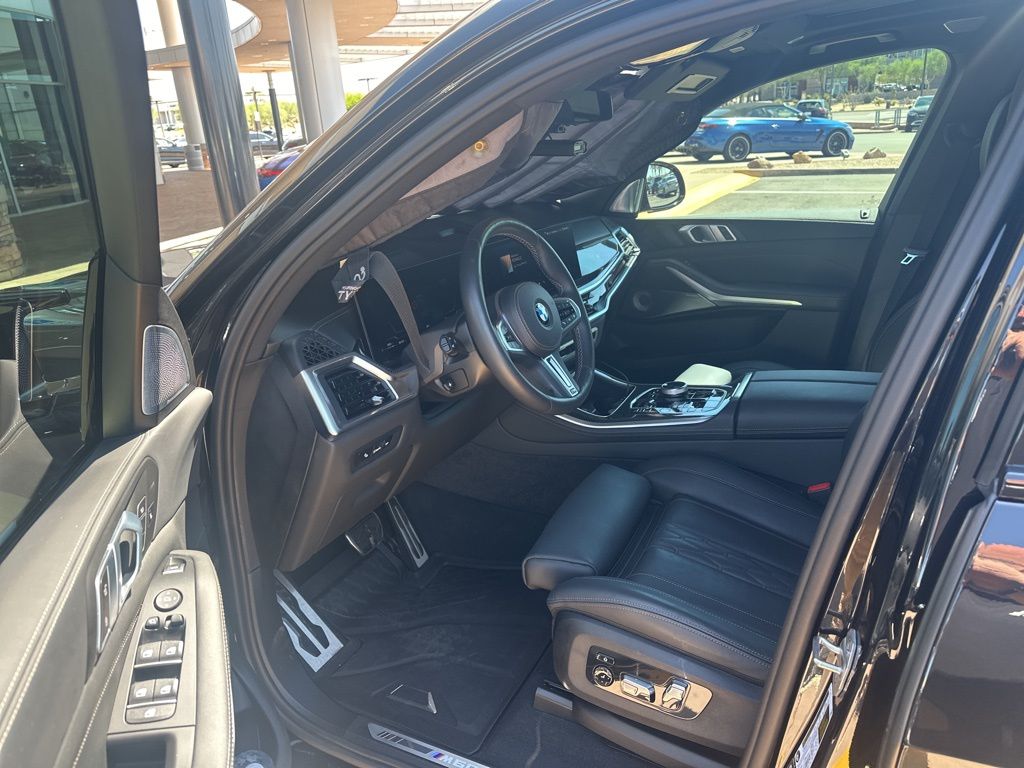 Thumbnail: 2024 BMW X5 - 7