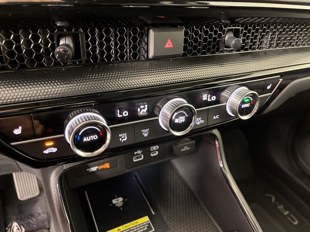 2025 Honda CR-V EX-L 32