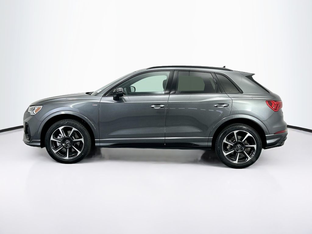Thumbnail: 2025 Audi Q3 - 8