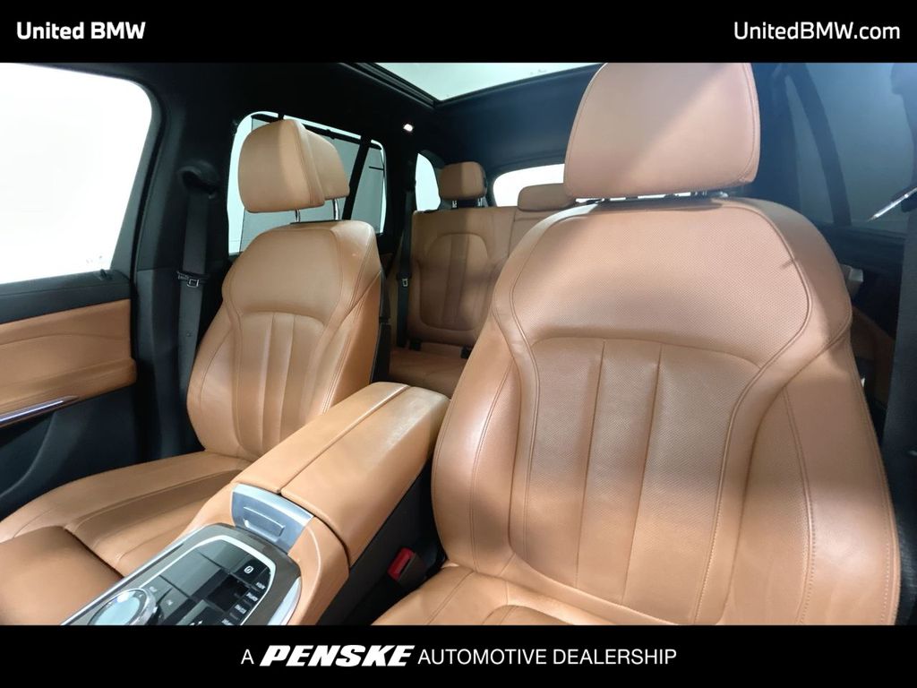 Thumbnail: 2022 BMW X5 - 13