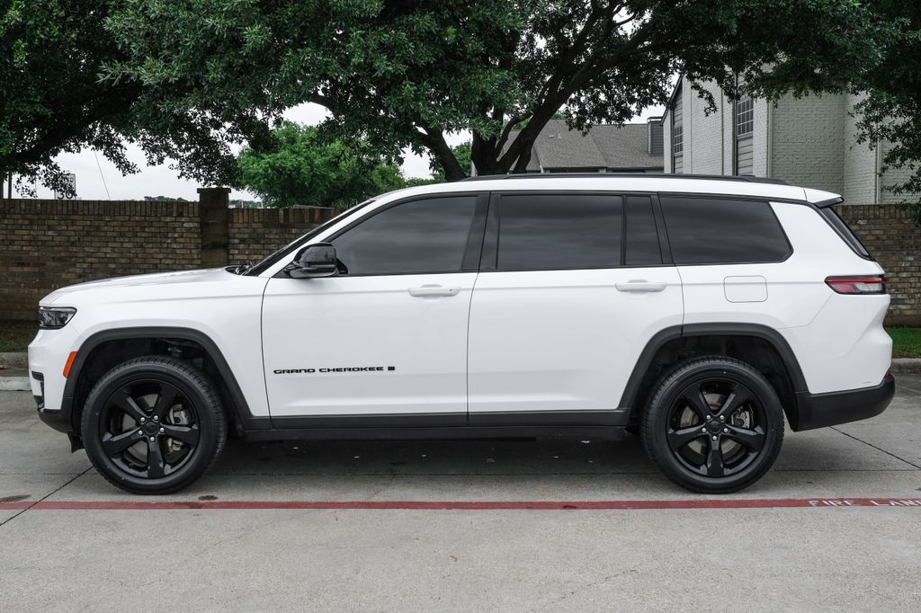 used 2023 Jeep Grand Cherokee L car, priced at $25,262