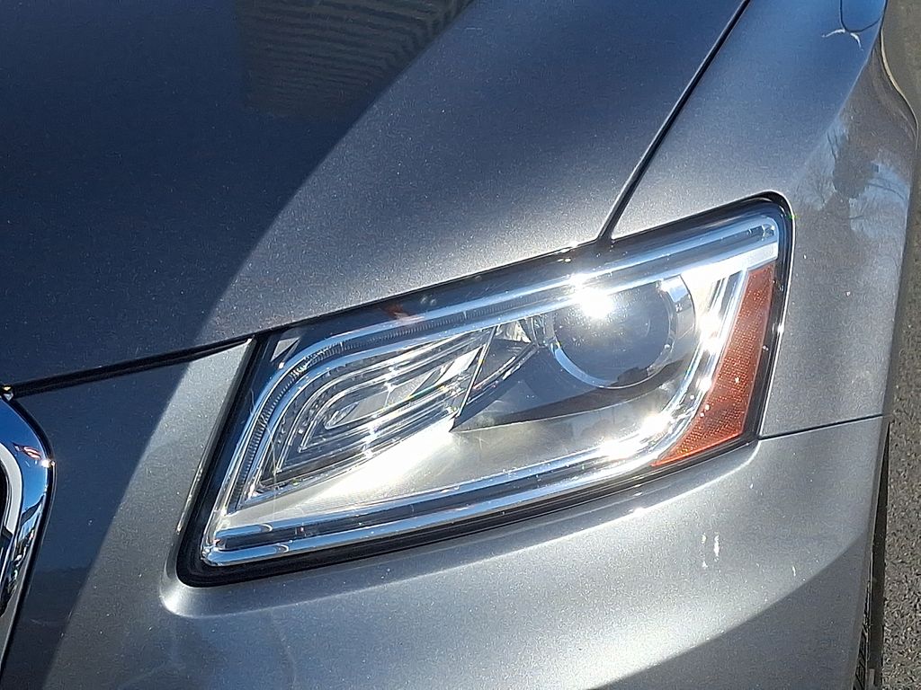 Thumbnail: 2013 Audi Q5 - 9