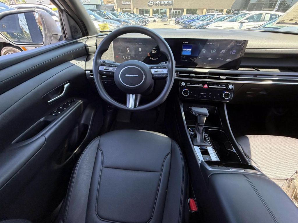 Used 2025 Hyundai Santa Cruz Truck