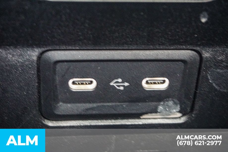 Used 2024 Black Mercedes-Benz C 300 image 43