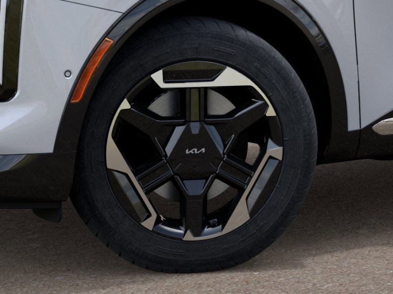 New 2026 Glacial White Pearl Kia SX image 9