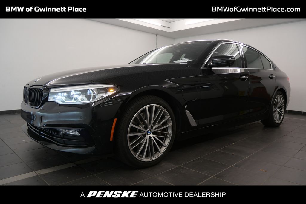 2018 BMW 5 Series 530e xDrive iPerformance Hero Image