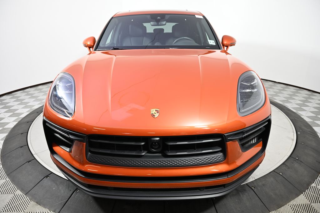 Thumbnail: 2024 Porsche Macan - 8
