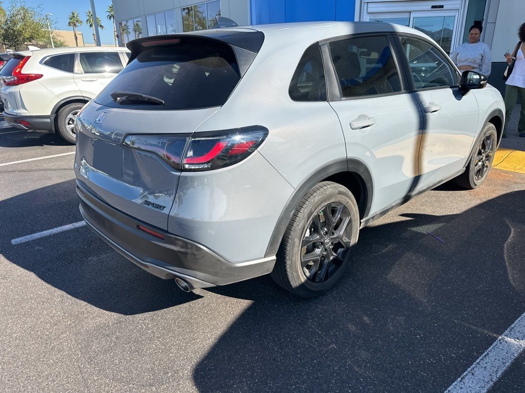 Thumbnail: 2023 Honda HR-V - 4