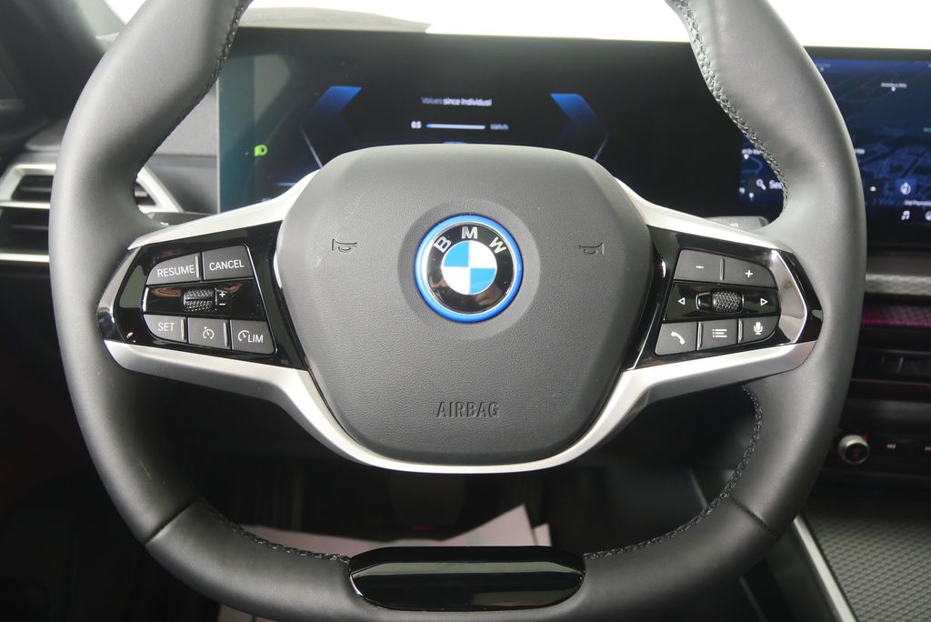 Thumbnail: 2025 BMW i4 - 21