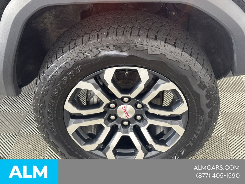 Used 2024 Black GMC AT4 image 15