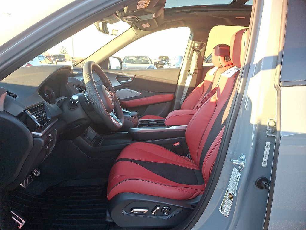 Thumbnail: 2026 Acura RDX - 6