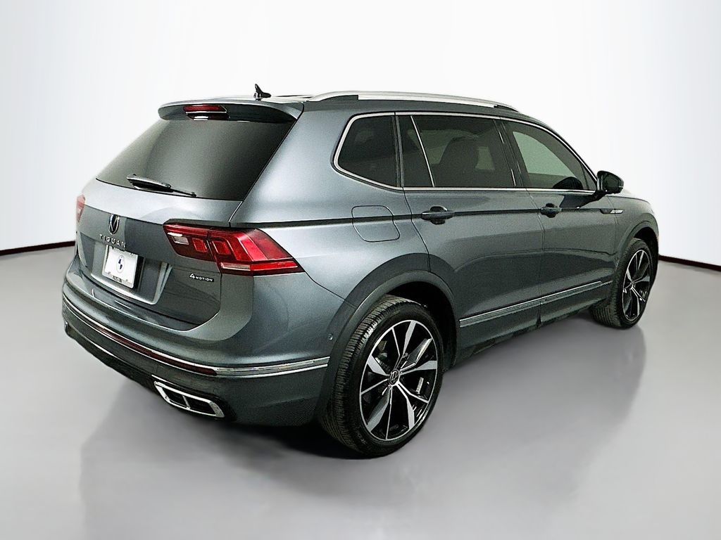 Thumbnail: 2022 Volkswagen Tiguan - 5