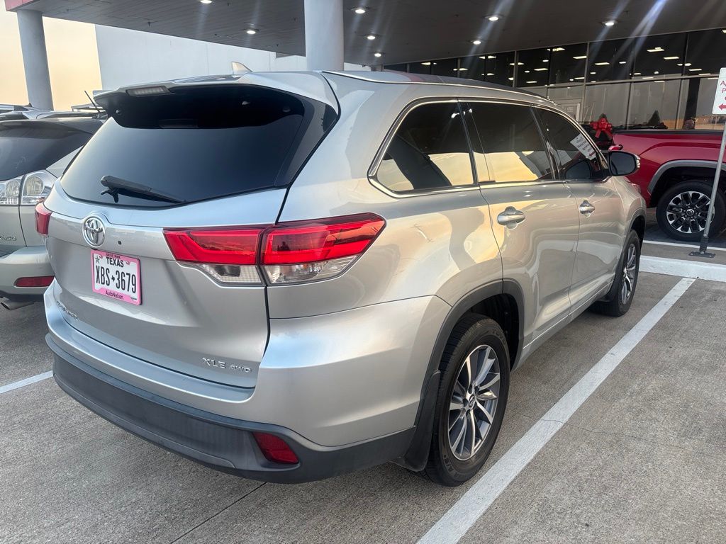 car-gallery-3