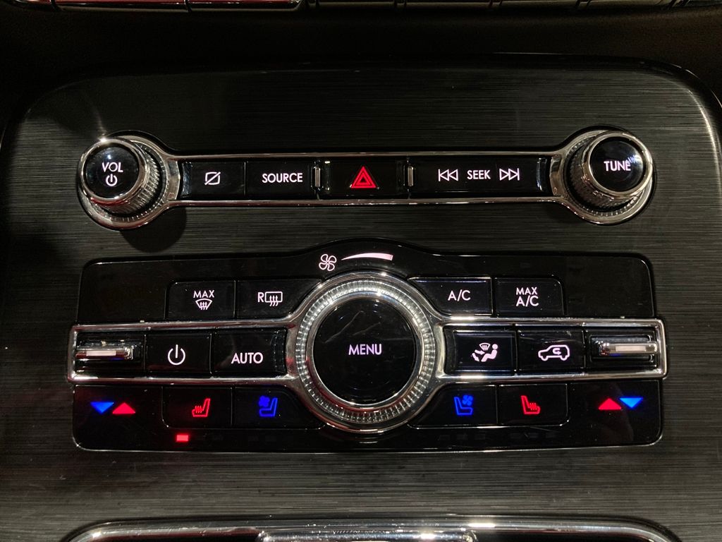 2021 Lincoln Nautilus Reserve