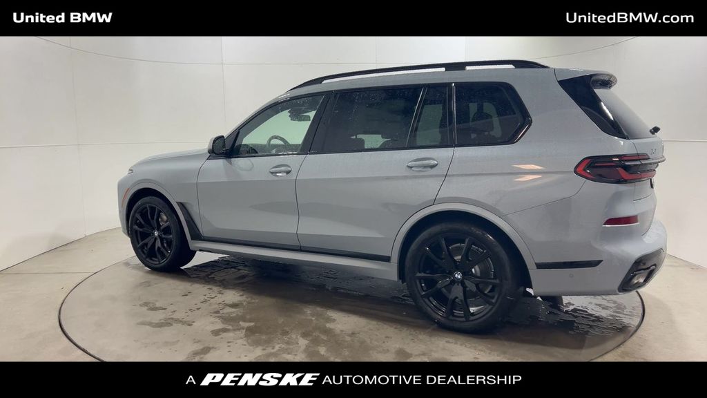 2026 BMW X7 xDrive40i 6