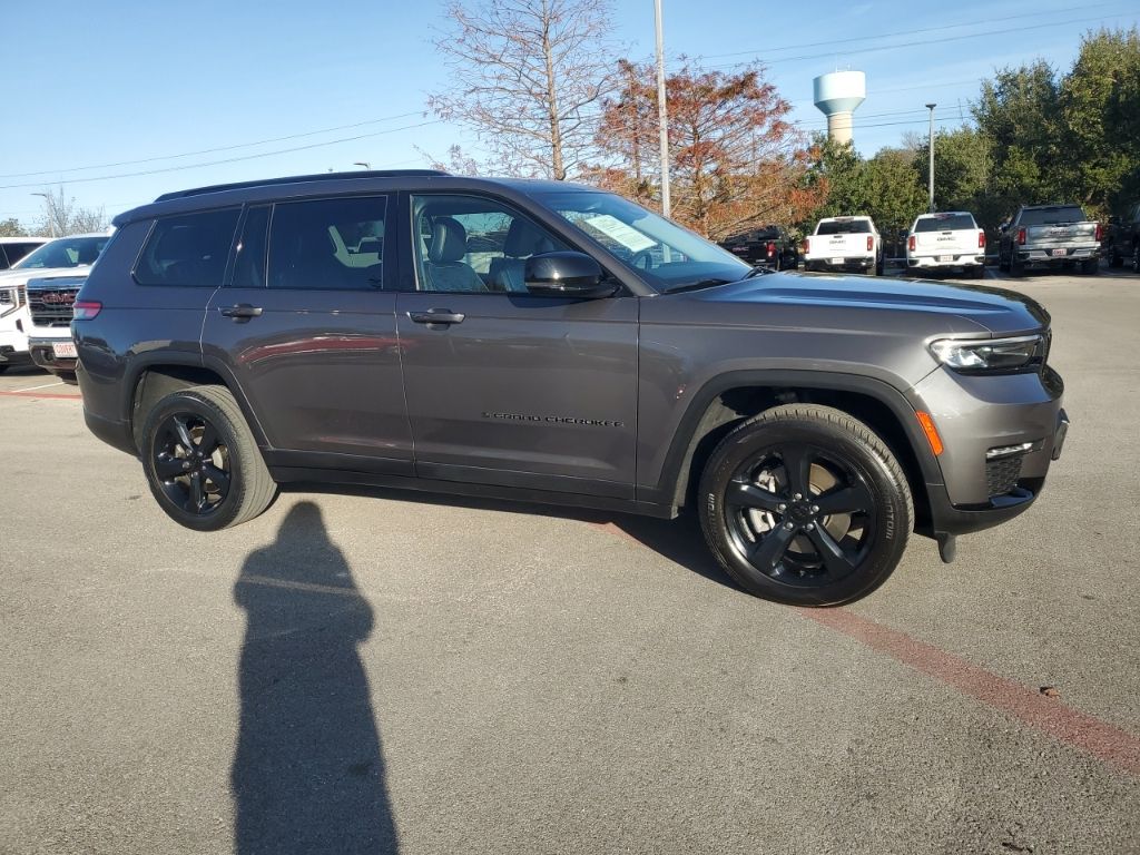 Used Car 2023 Jeep Grand Cherokee L  Limited For Sale Under $30,000 In Austin, Texas