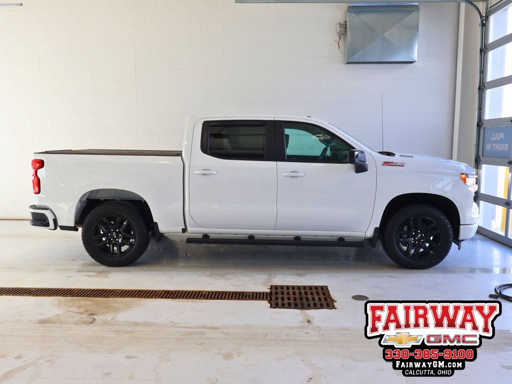 2023 Chevrolet Silverado 1500 RST Crew Cab 4WD