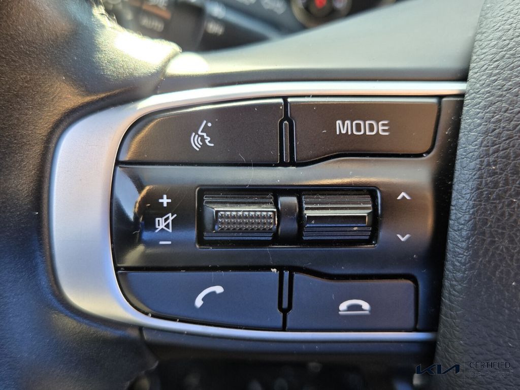 2022 Kia K5 - $17,990