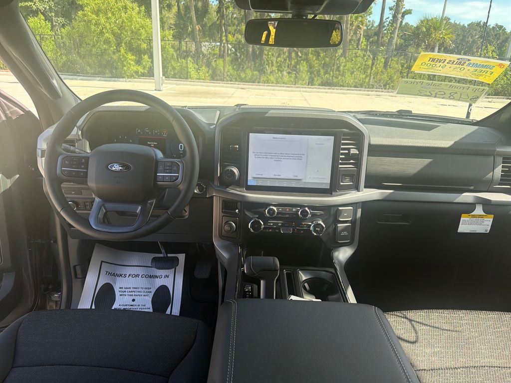 New 2026 Gray Ford XLT image 7