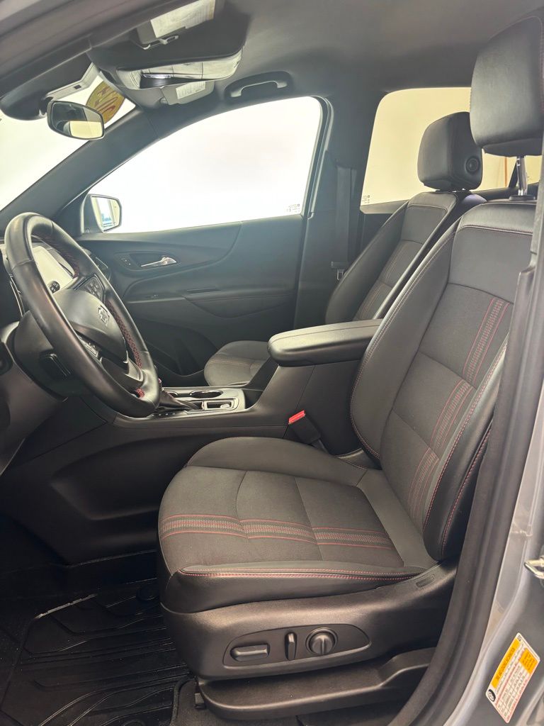 Used 2024 Chevrolet Equinox SUV
