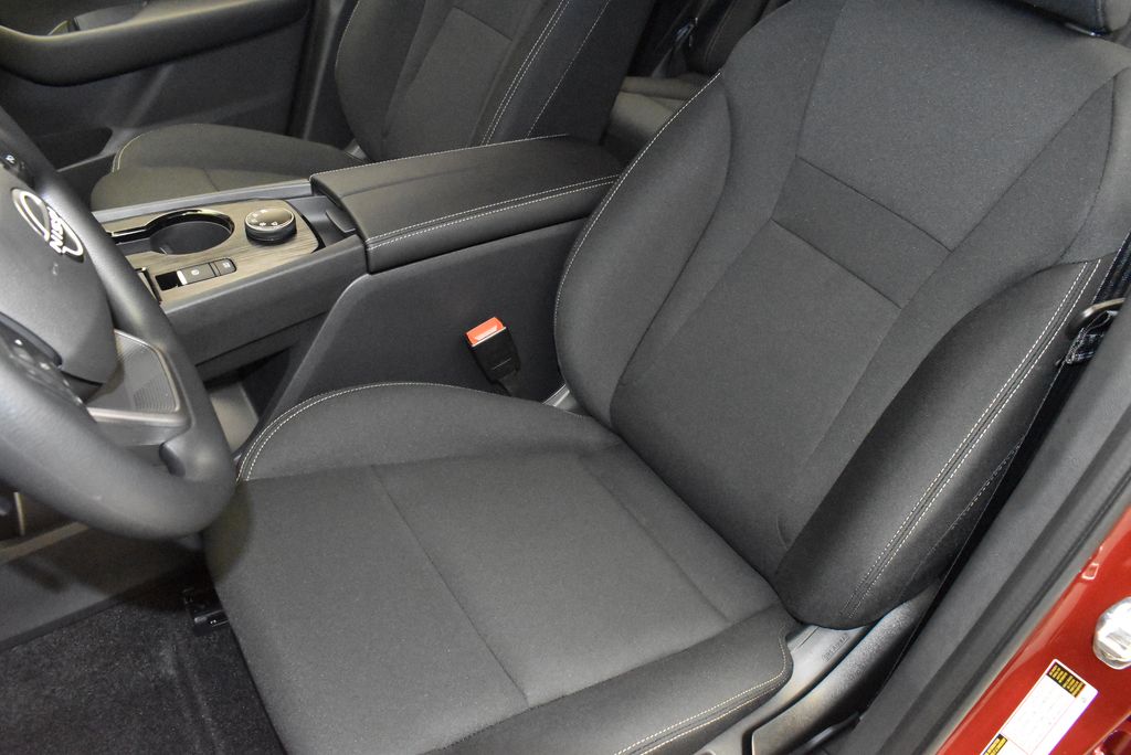 Thumbnail: 2026 Nissan Rogue - 13