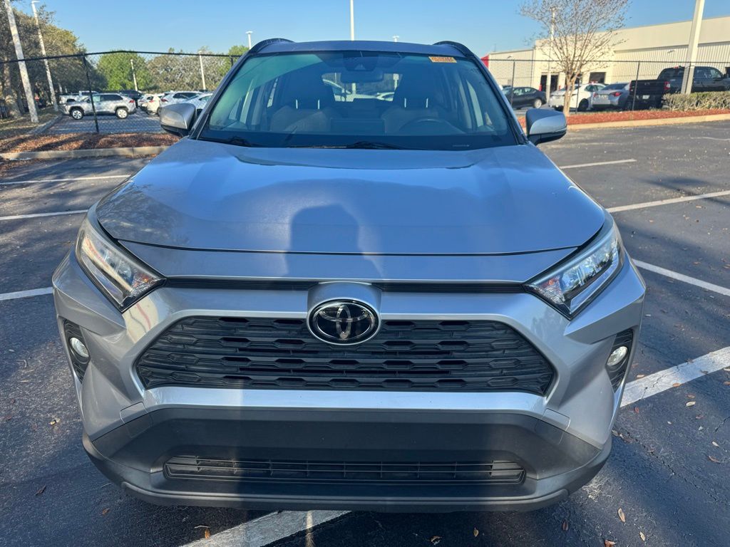 2019 Toyota RAV4 XLE 7