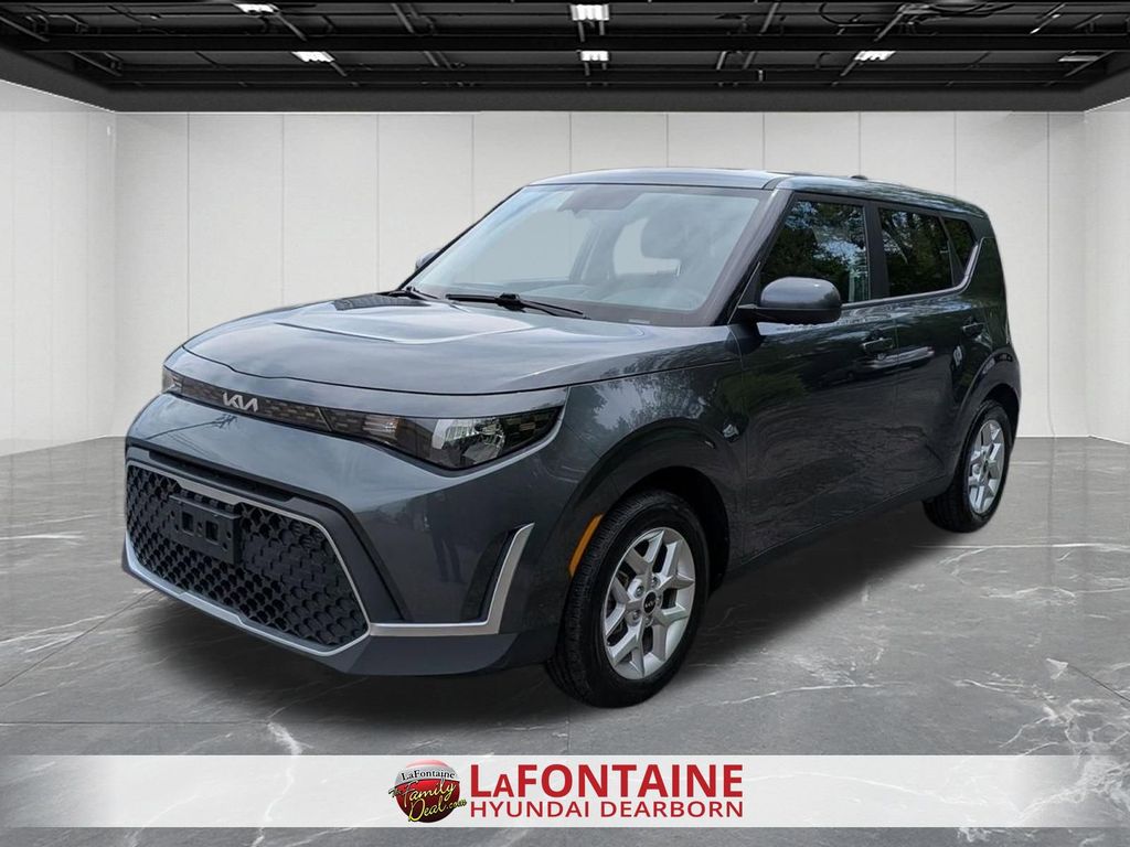 2024 Kia Soul LX